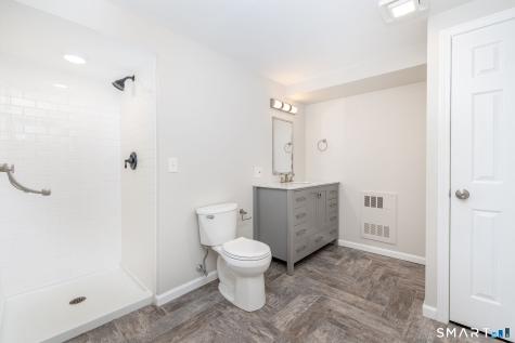 110 Richmond Lane West Hartford CT 06117
