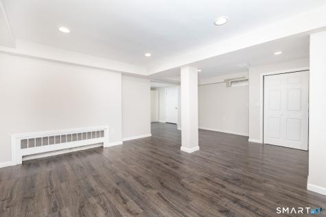 110 Richmond Lane West Hartford CT 06117