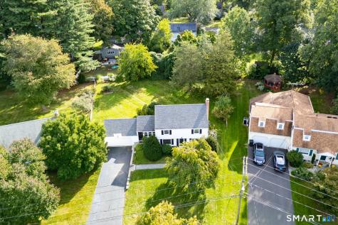 110 Richmond Lane West Hartford CT 06117
