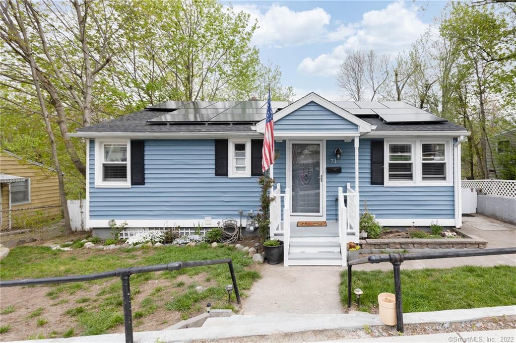 71 Brookview Avenue Waterbury CT 06706