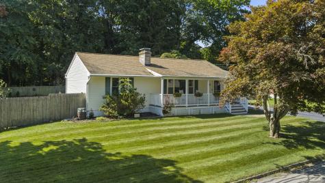 9 Valerie Street Waterford CT 06385