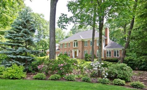 112 Henley Way Avon CT 06001