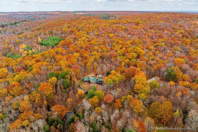 32 Pilfershire Road Eastford CT 06242