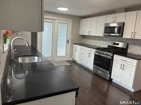 25 Morgan Street Middletown CT 06457