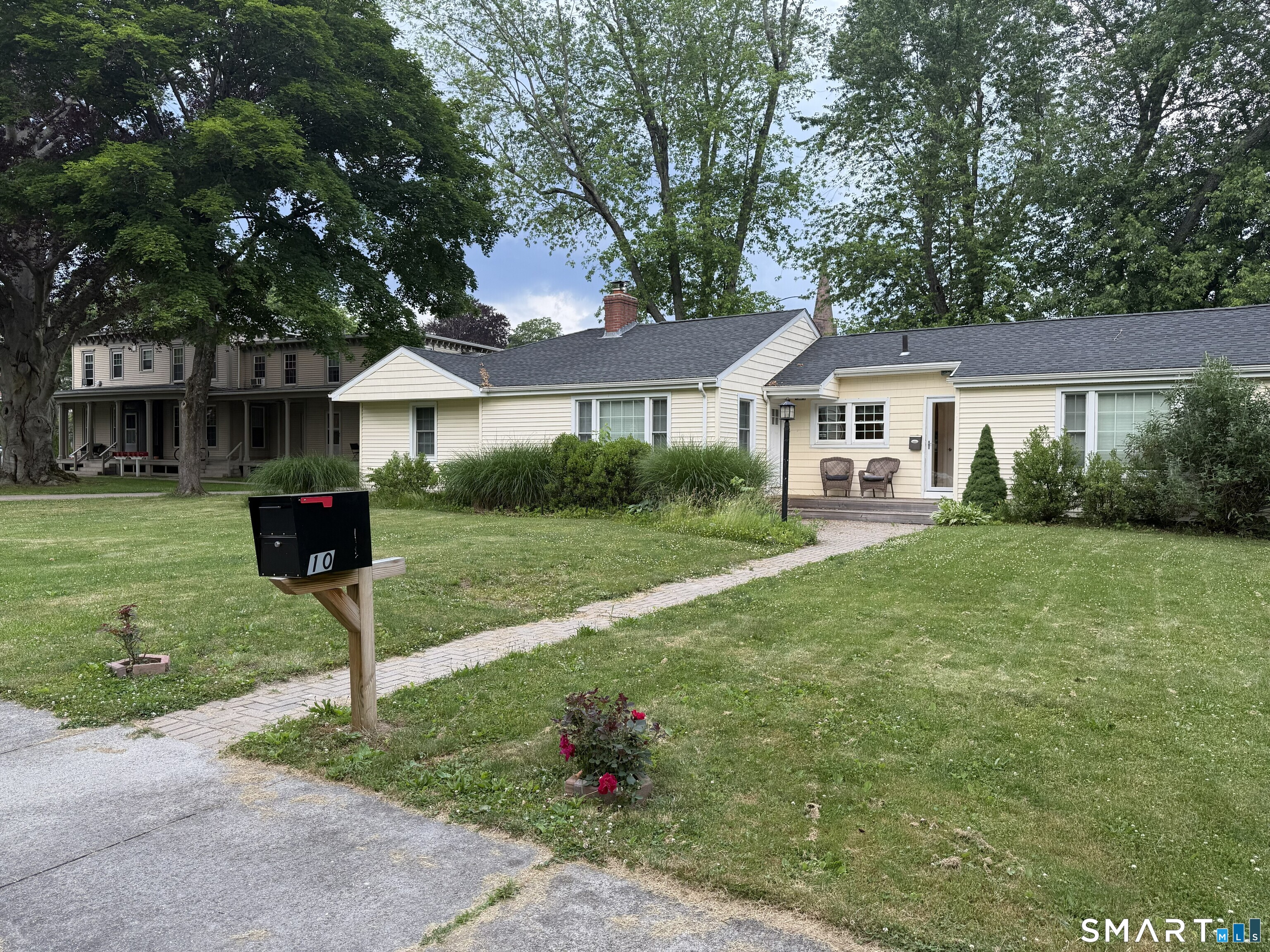 10 Rockwell Street Norwich CT 06360