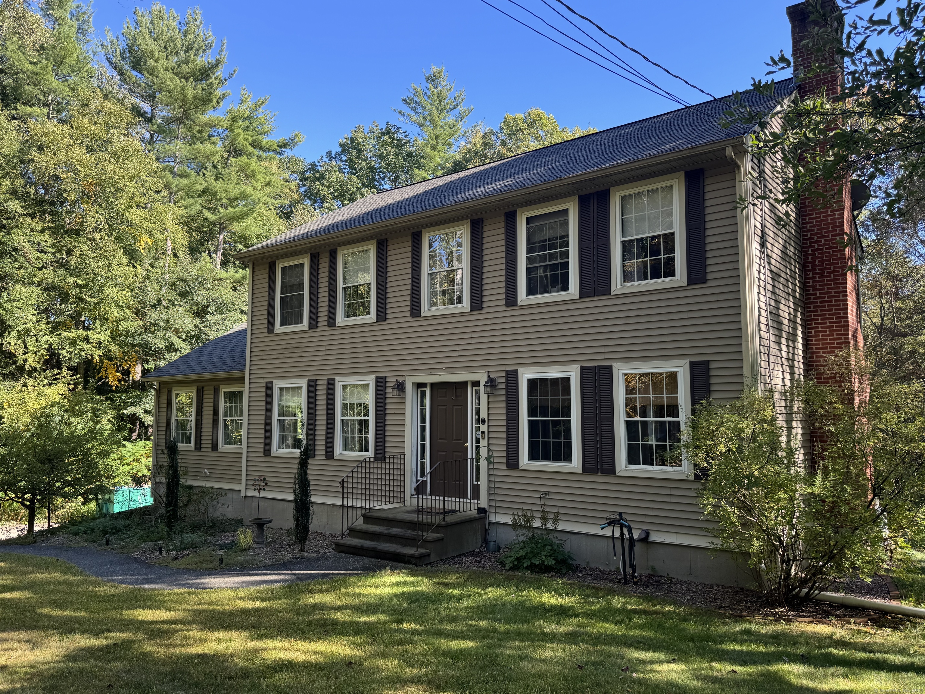 75 Hagstrom Road Thompson CT 06255