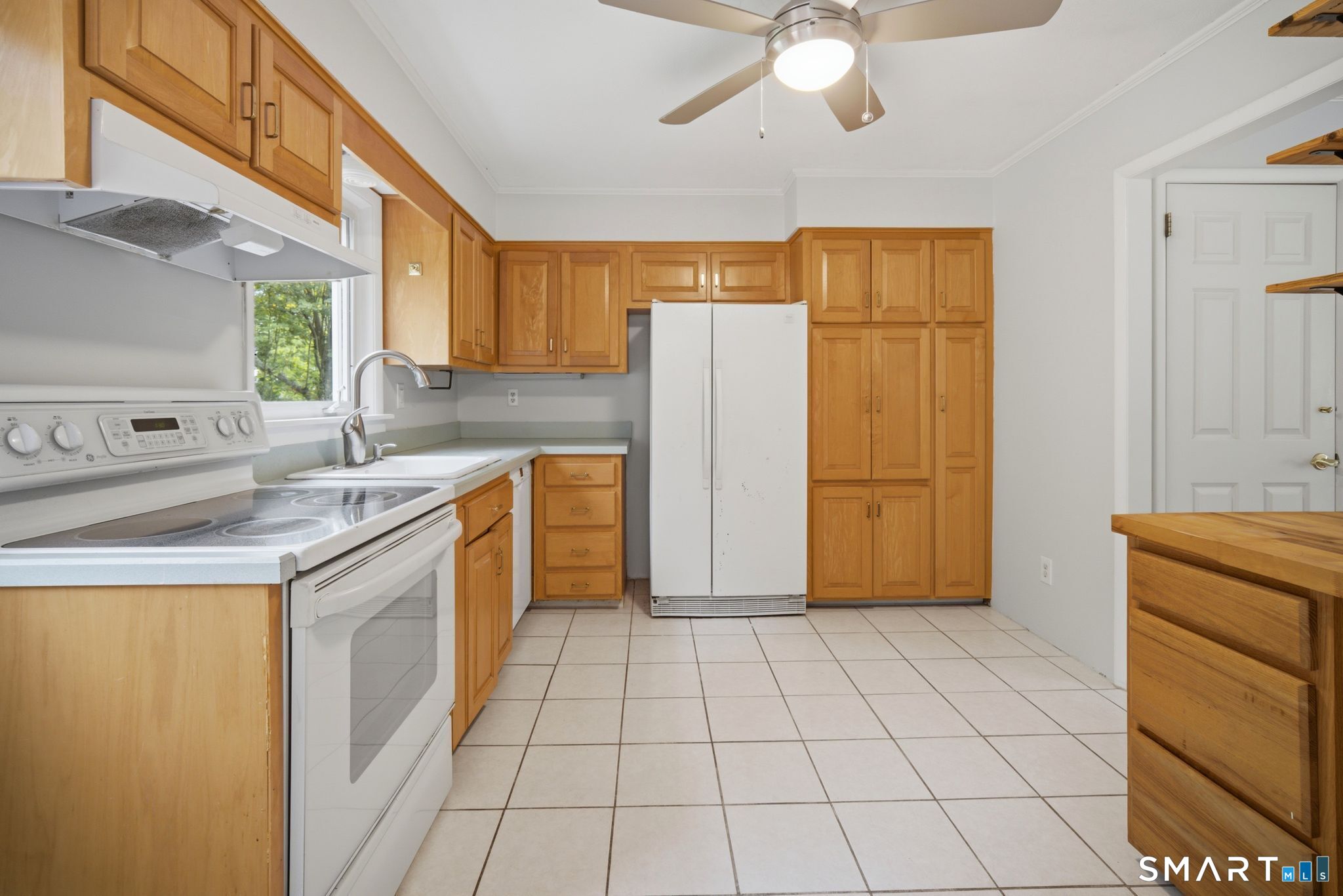 19 Sycamore Road Bloomfield CT 06002