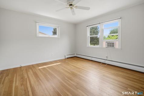19 Sycamore Road Bloomfield CT 06002