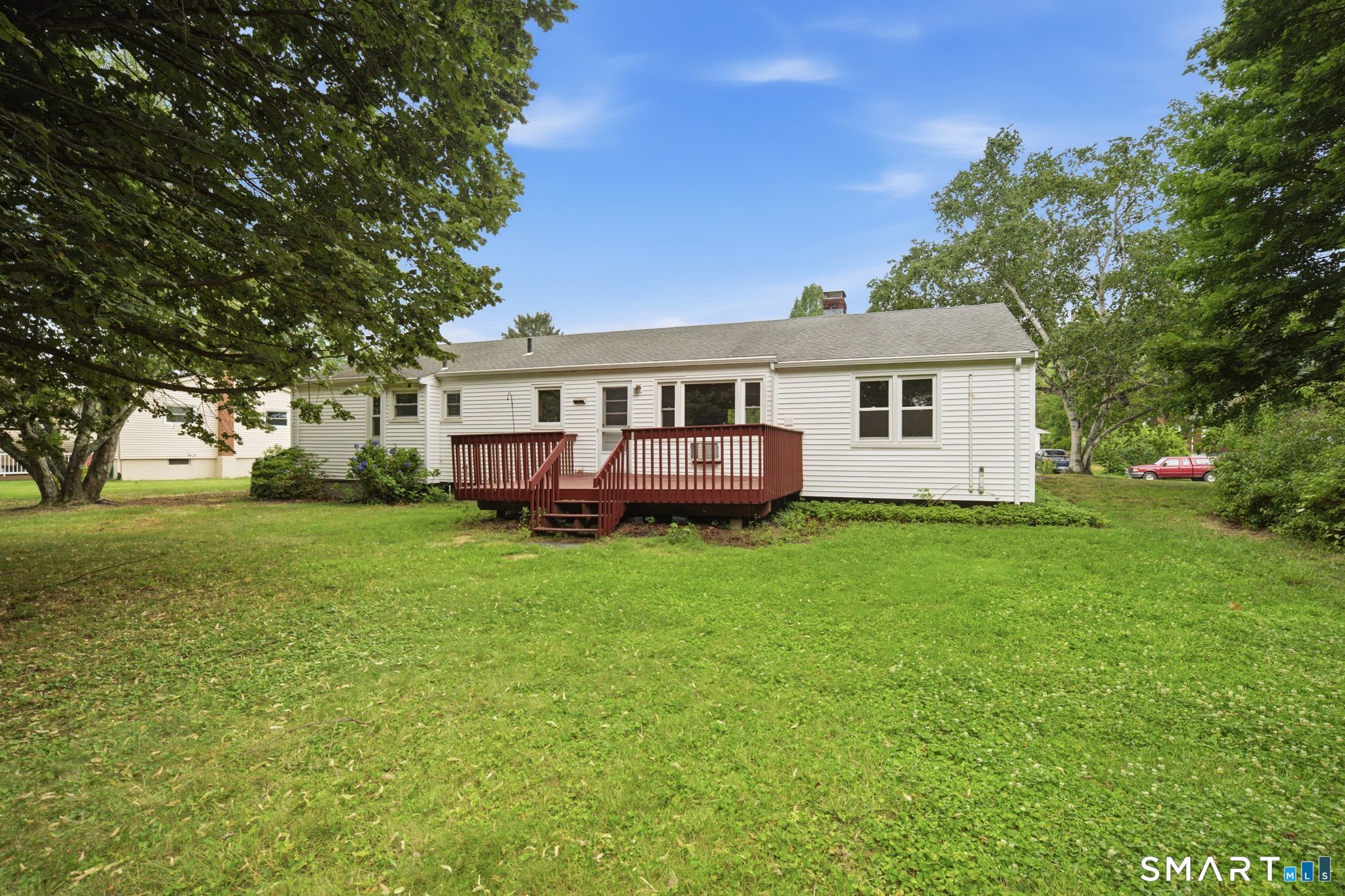 19 Sycamore Road Bloomfield CT 06002