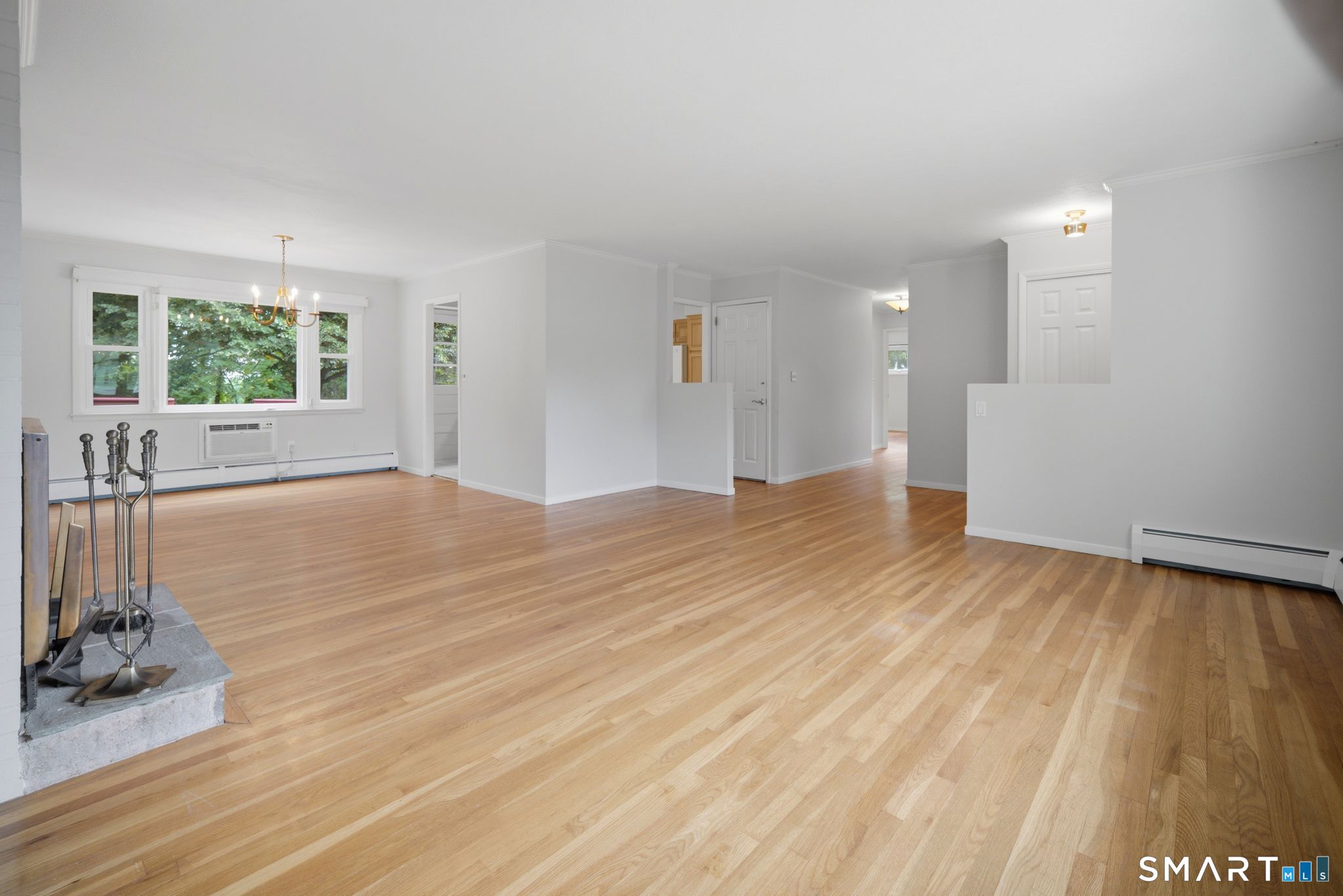 19 Sycamore Road Bloomfield CT 06002