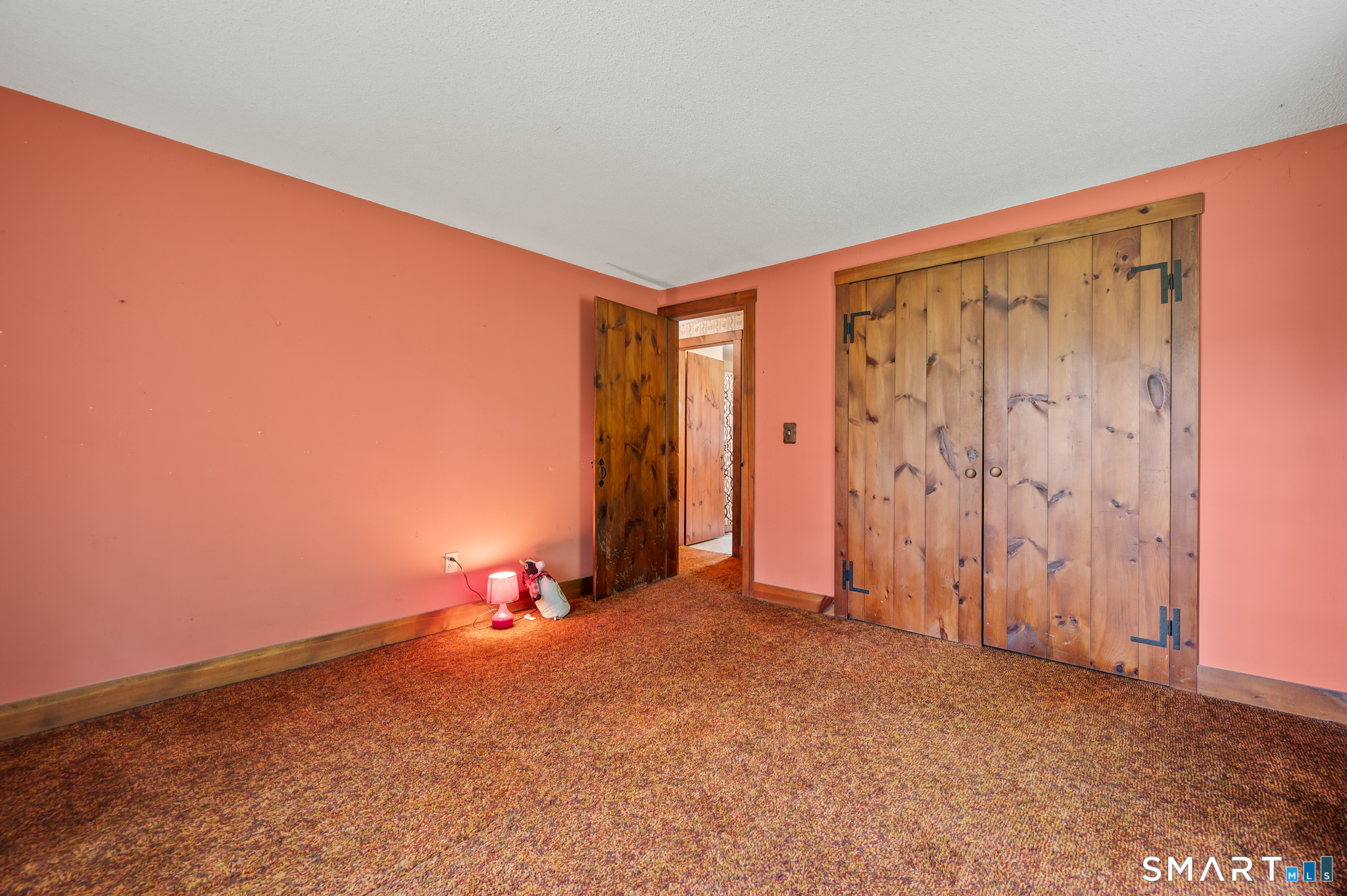 8 County Road Stafford CT 06076