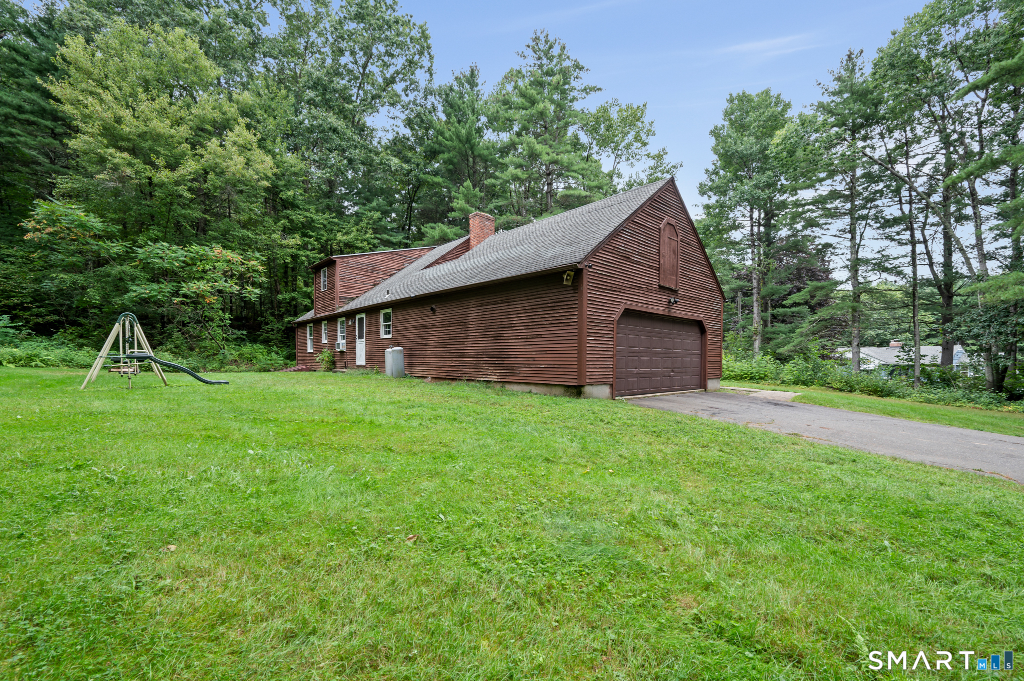 8 County Road Stafford CT 06076