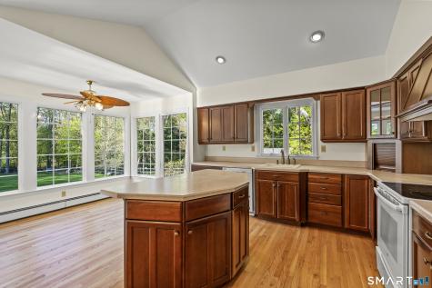 29 Alpine Road Monroe CT 06468