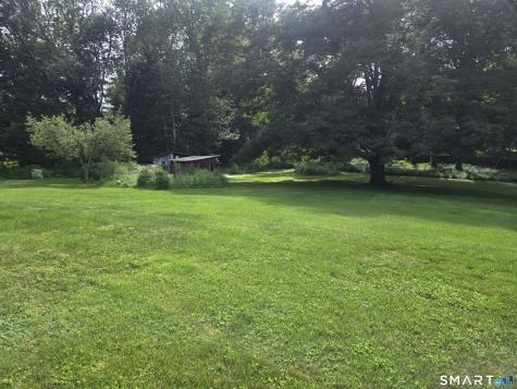 57 Tatnic Road Brooklyn CT 06234