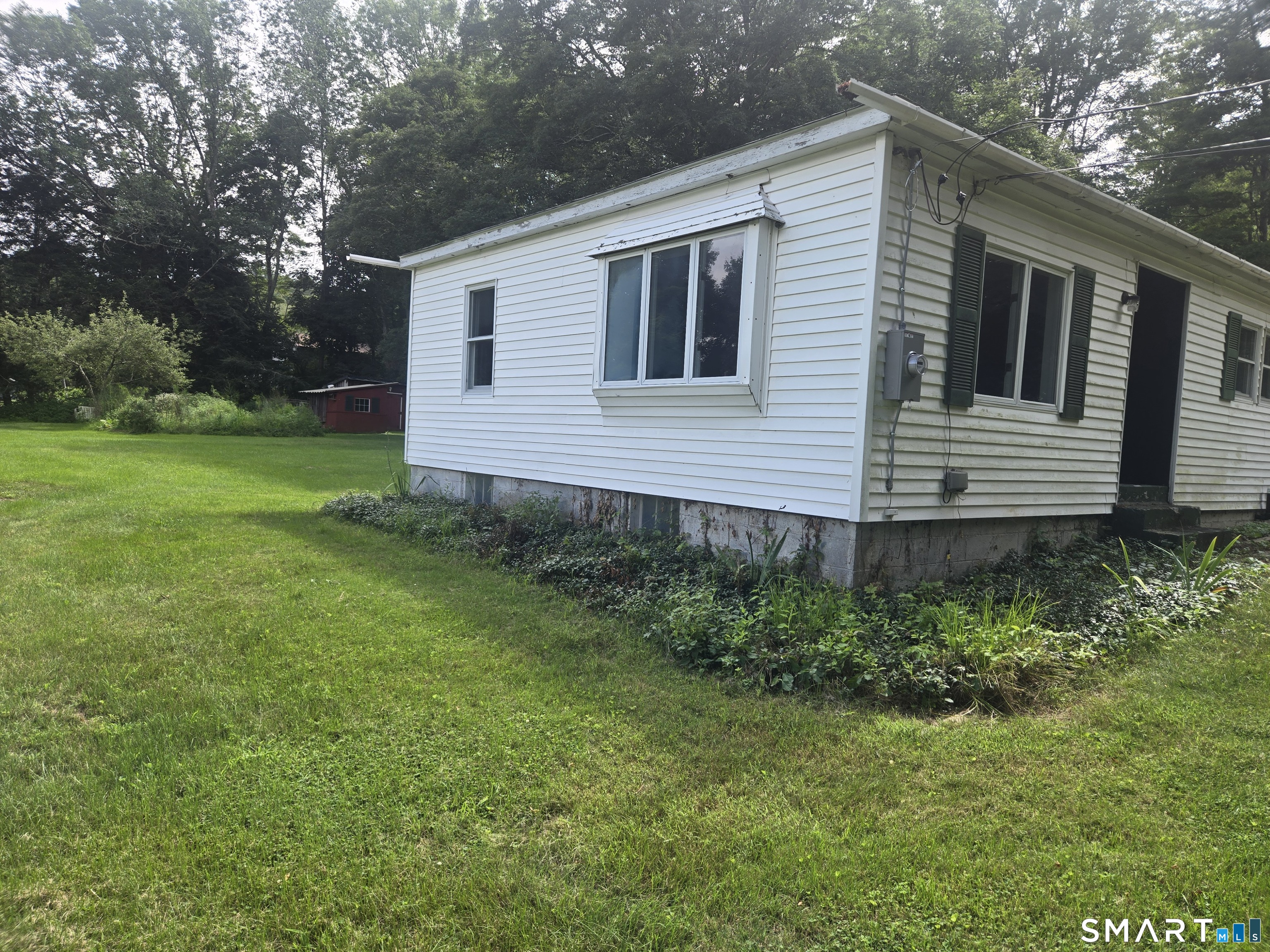 57 Tatnic Road Brooklyn CT 06234