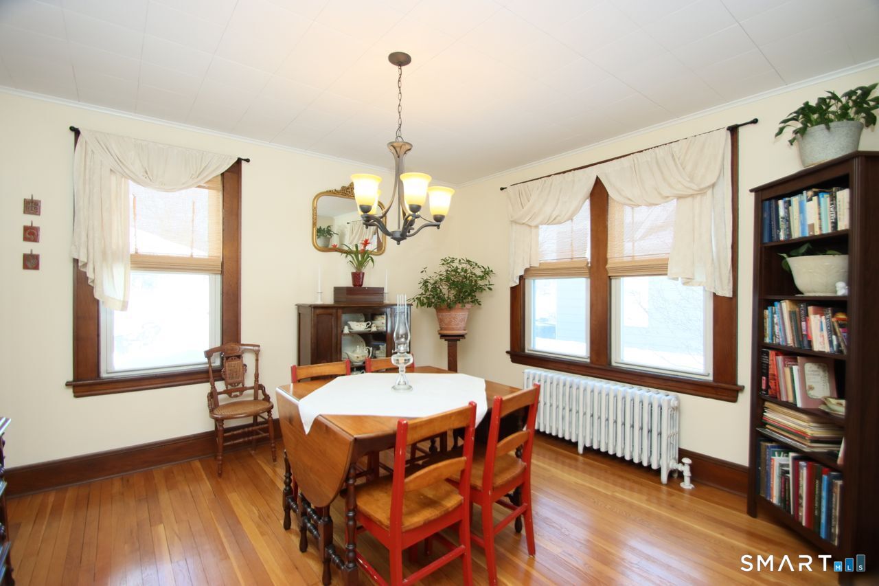 26 Essex Street Fairfield CT 06825