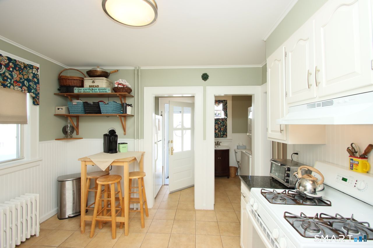 26 Essex Street Fairfield CT 06825