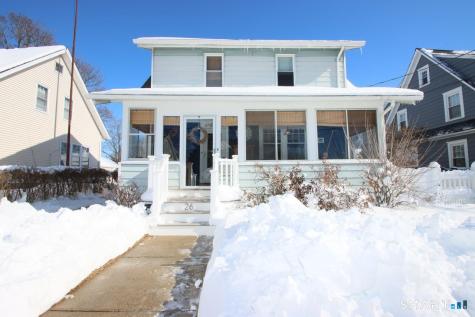 26 Essex Street Fairfield CT 06825