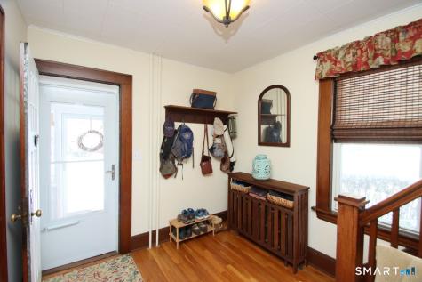 26 Essex Street Fairfield CT 06825