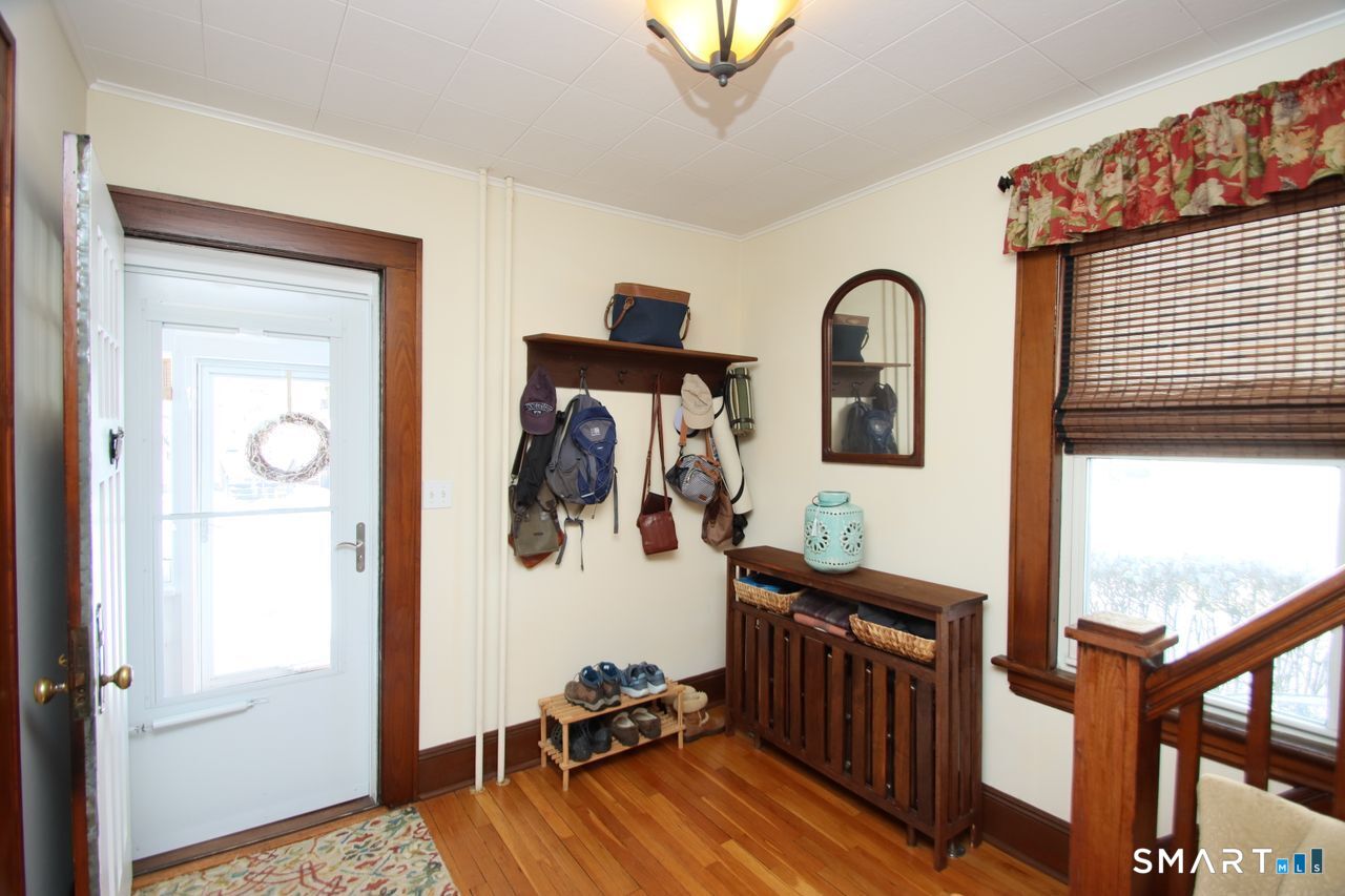 26 Essex Street Fairfield CT 06825