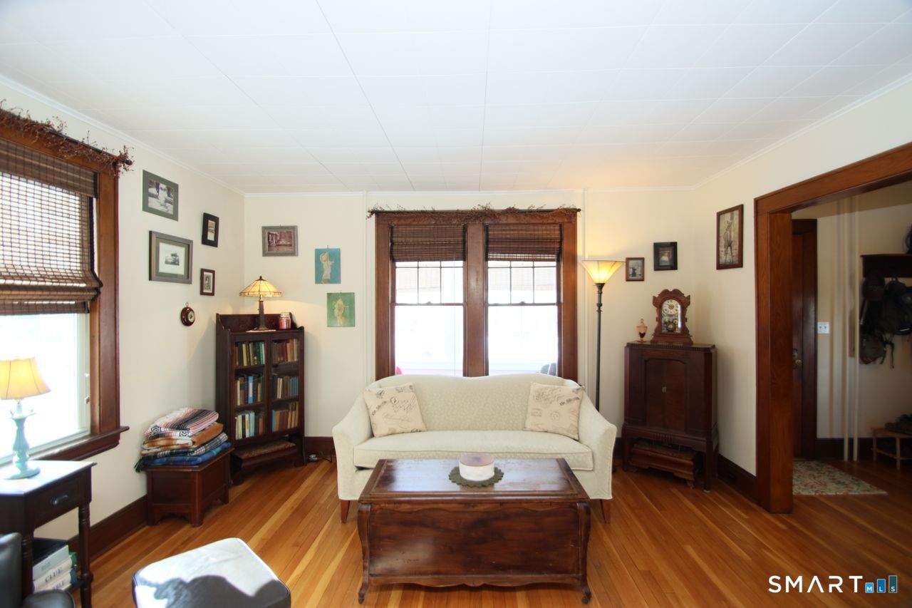 26 Essex Street Fairfield CT 06825