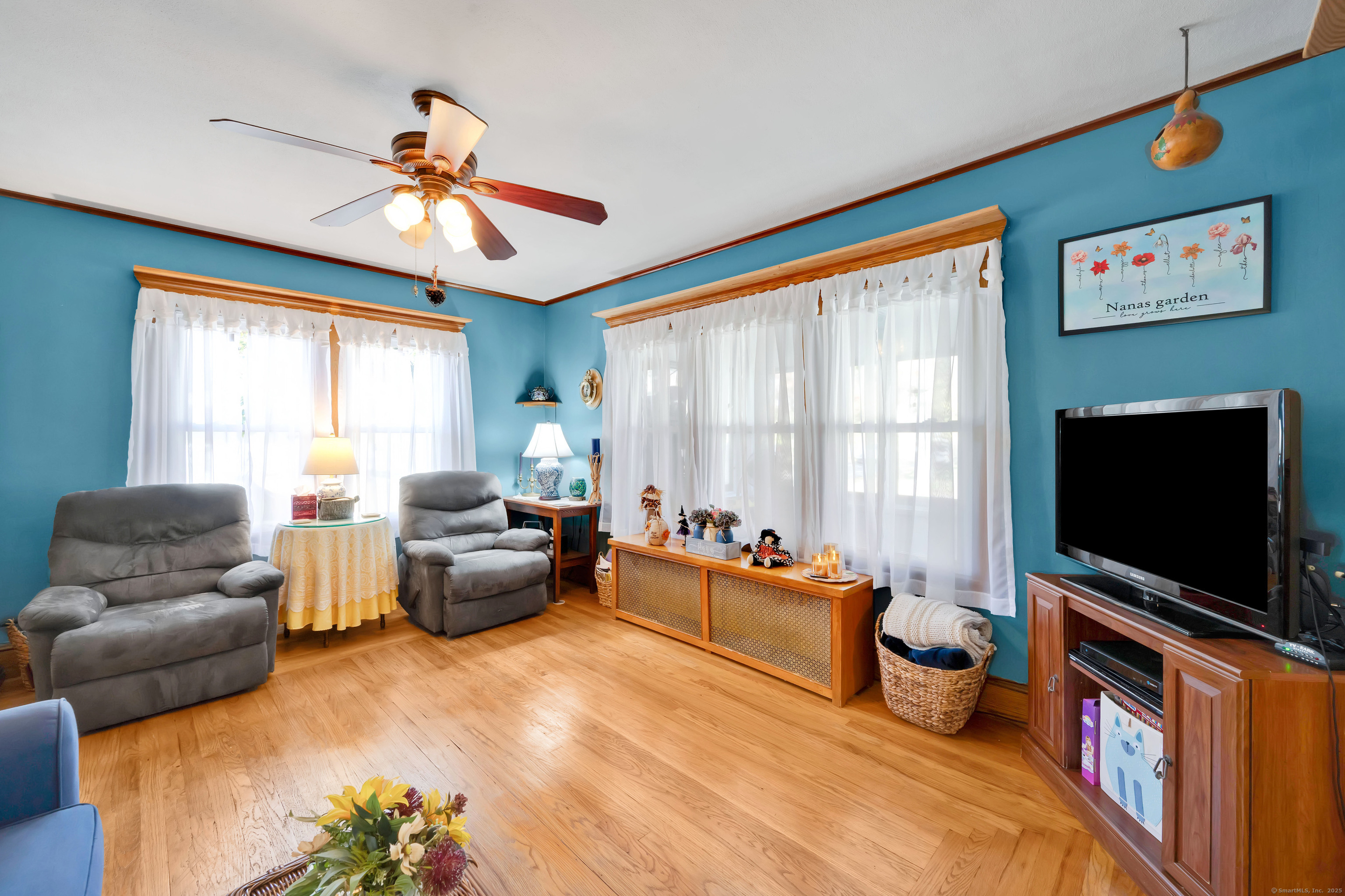 8 Frew Terrace Enfield CT 06082