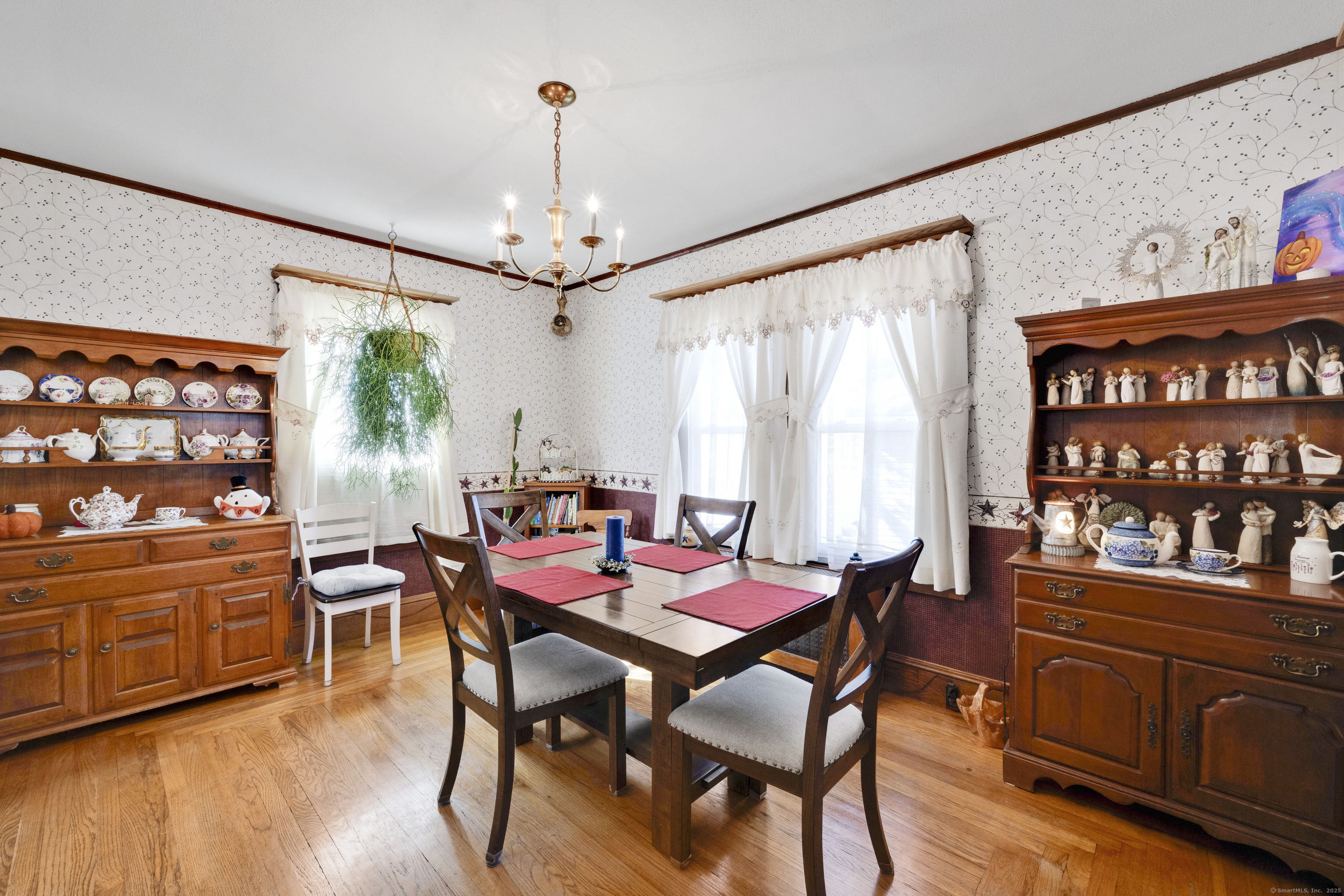 8 Frew Terrace Enfield CT 06082