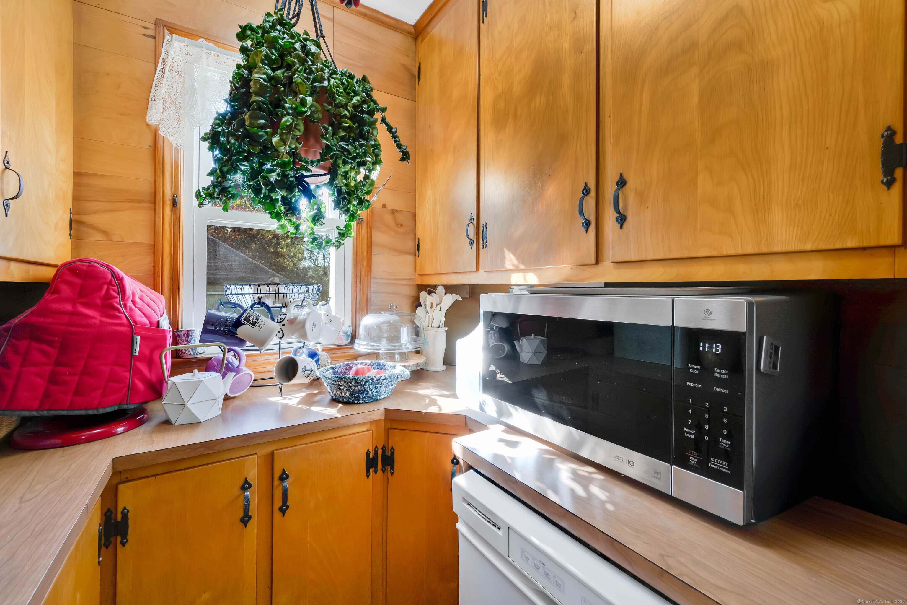 8 Frew Terrace Enfield CT 06082