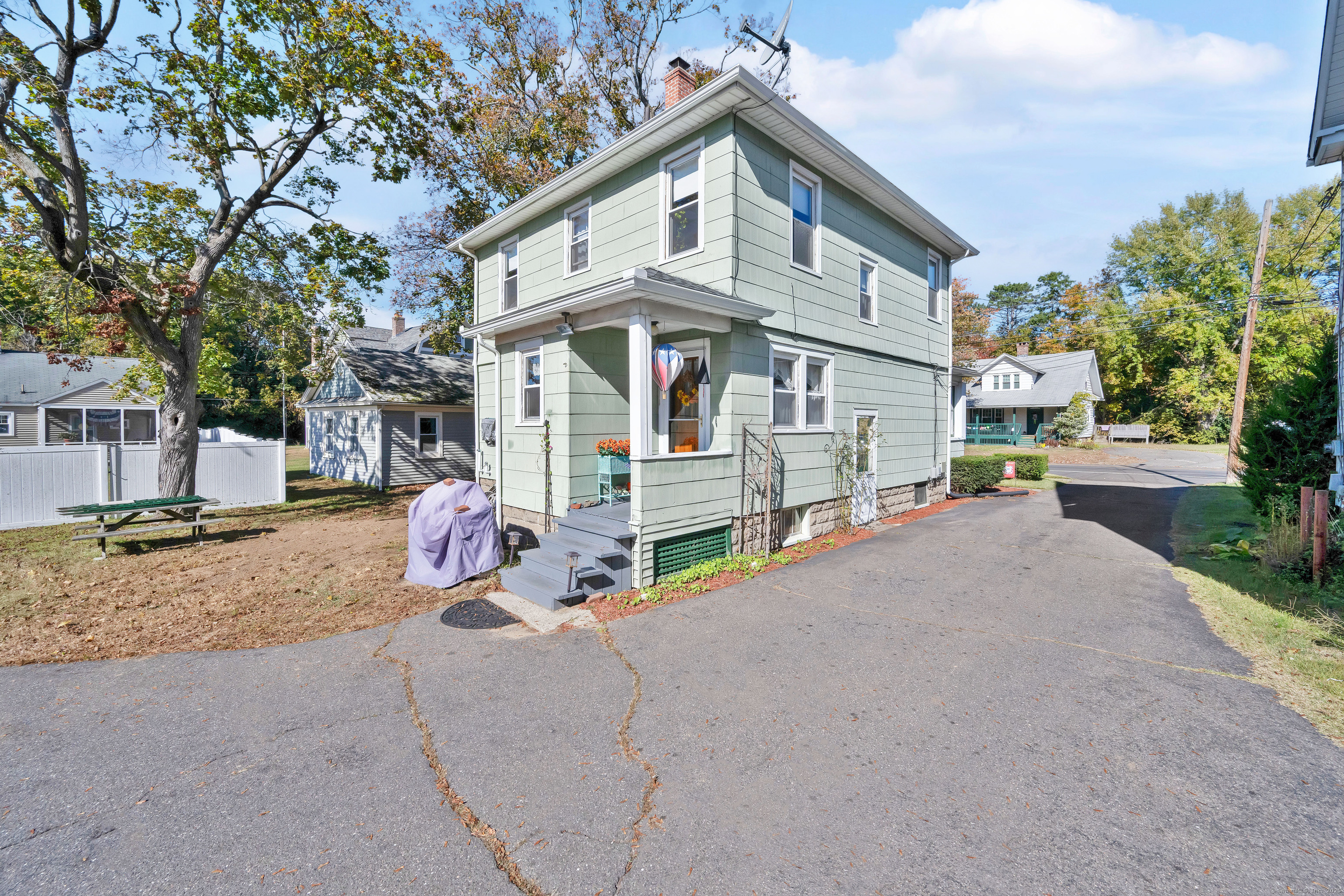 8 Frew Terrace Enfield CT 06082