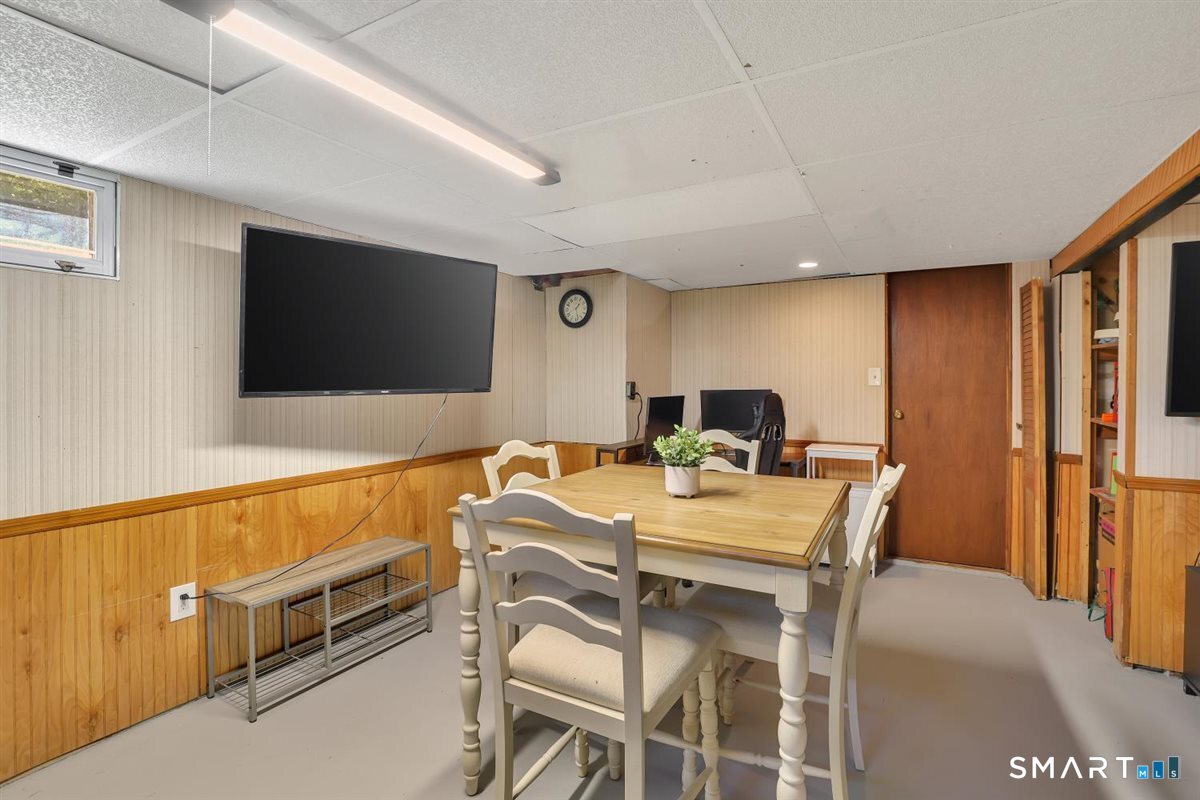 1 Lois Lane Enfield CT 06082