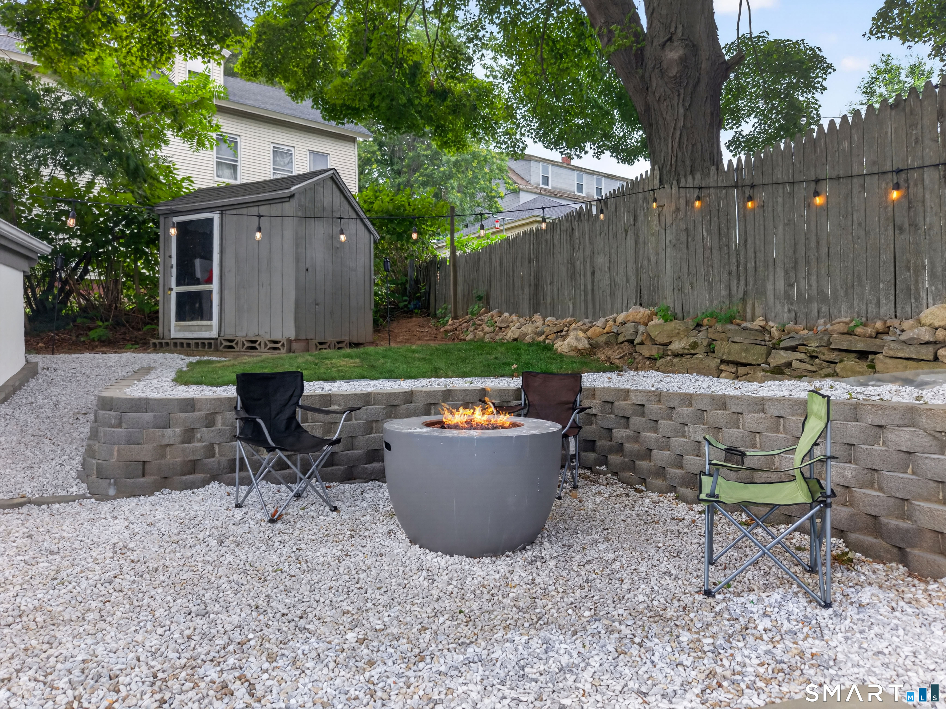 17 Grove Street New London CT 06320