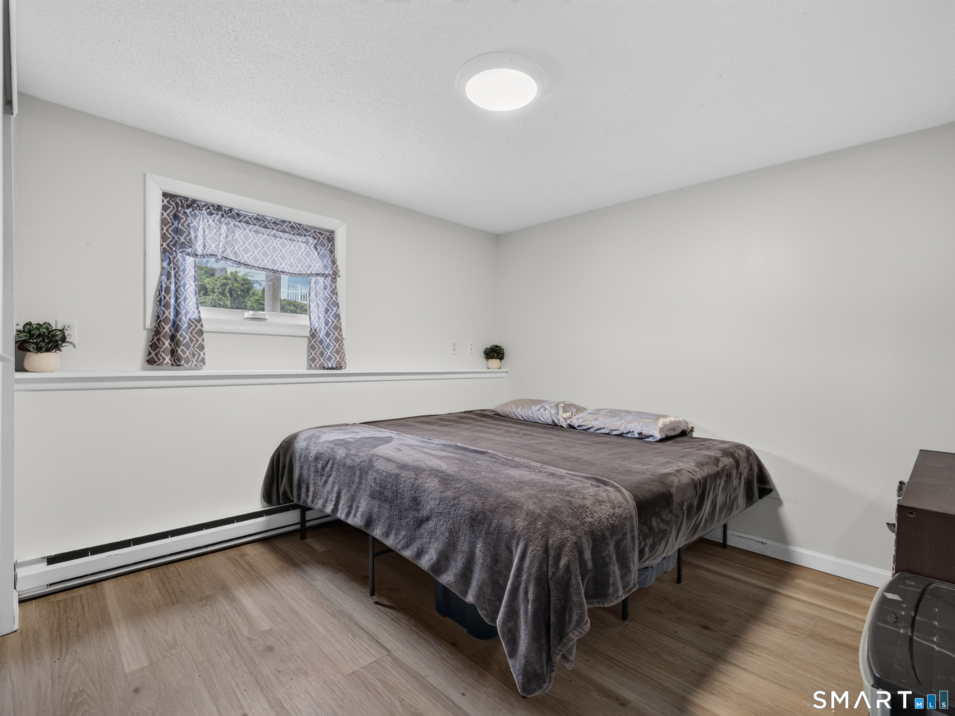 17 Grove Street New London CT 06320