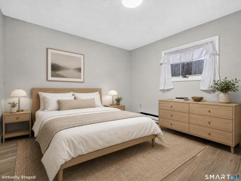 17 Grove Street New London CT 06320