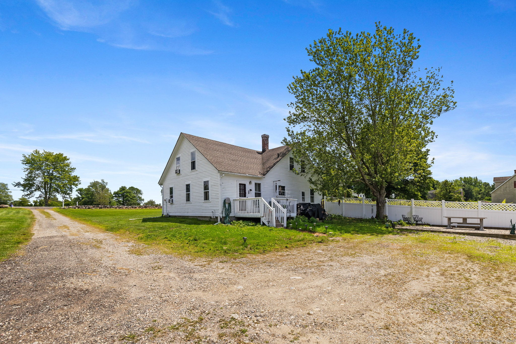 139 West Town Street Lebanon CT 06249