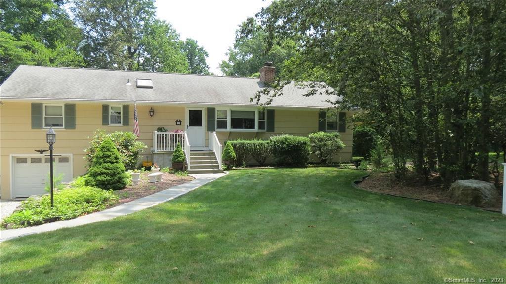 10 Ledgewood Court Norwalk CT 06850