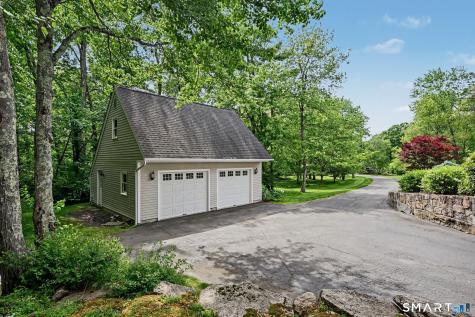 31 Blueberry Hill Road Bridgewater CT 06752