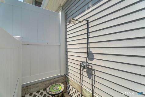 420 Maple Avenue Old Saybrook CT 06475
