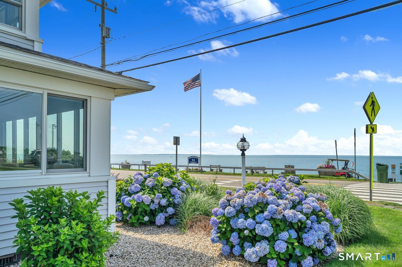 420 Maple Avenue Old Saybrook CT 06475