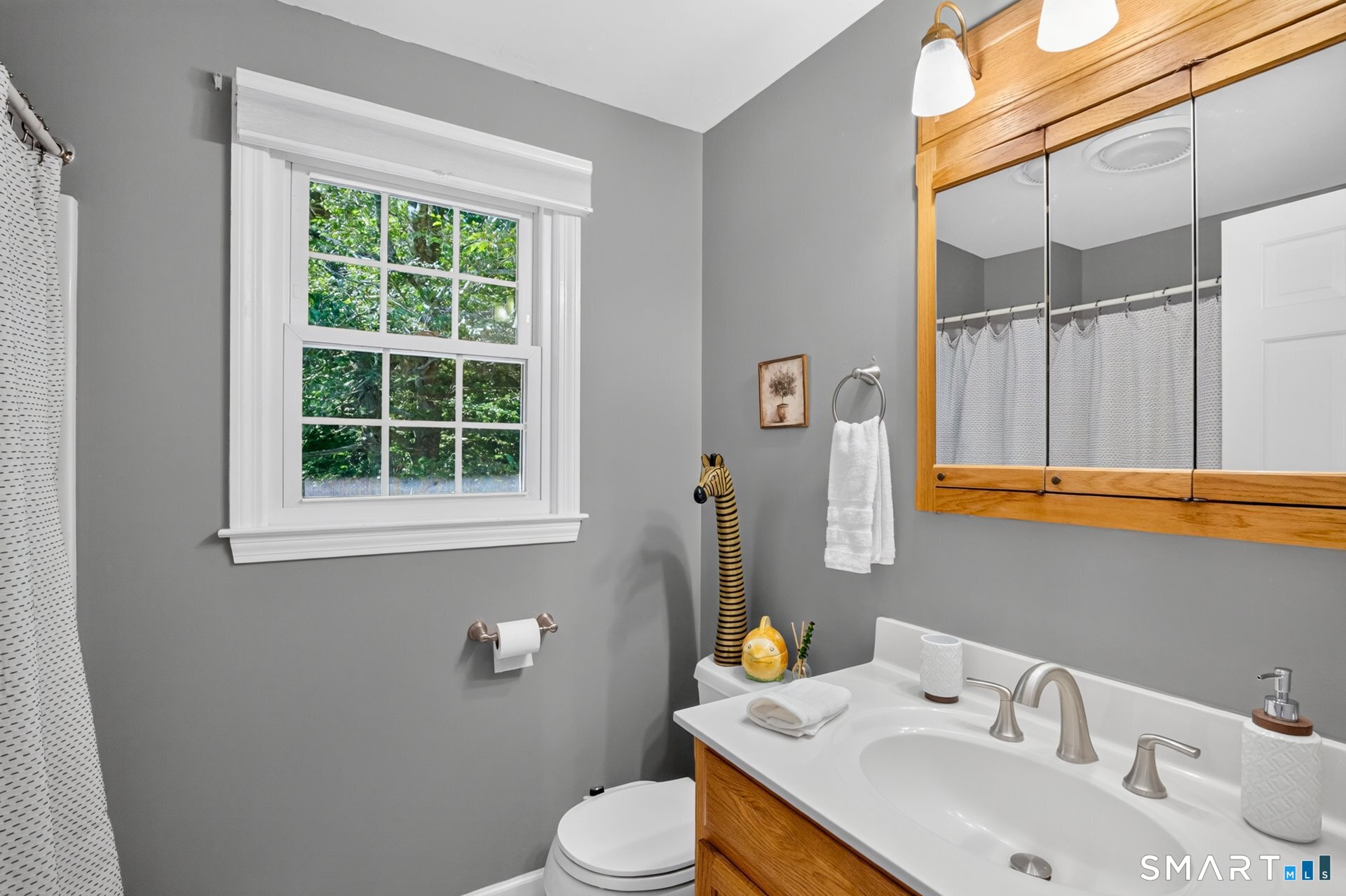 24 Valley View Drive Simsbury CT 06089