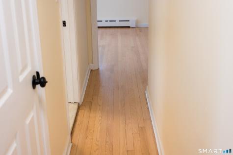 64 Saint Andrew Avenue East Haven CT 06512