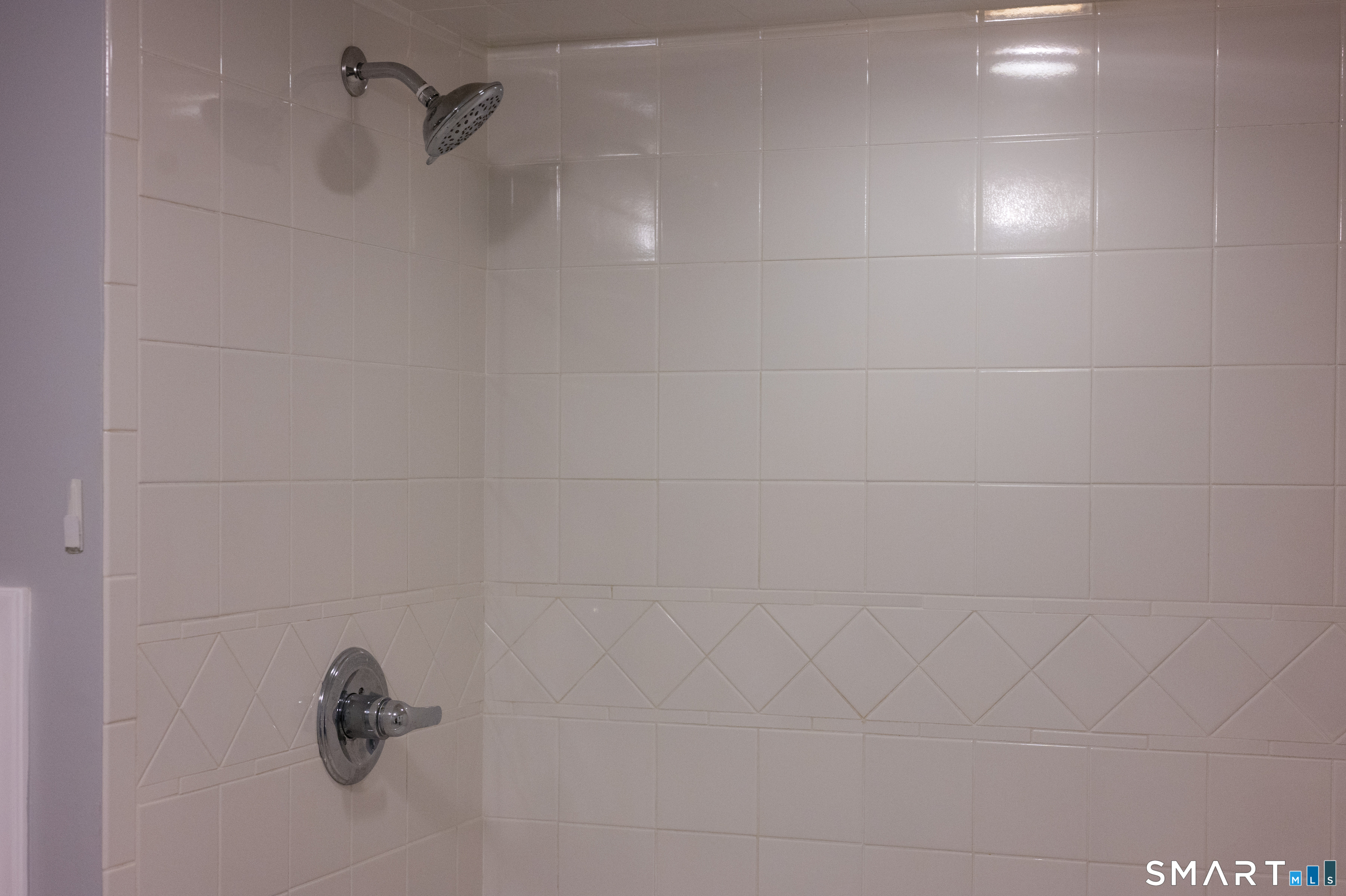 64 Saint Andrew Avenue East Haven CT 06512