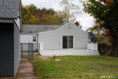 64 Saint Andrew Avenue East Haven CT 06512