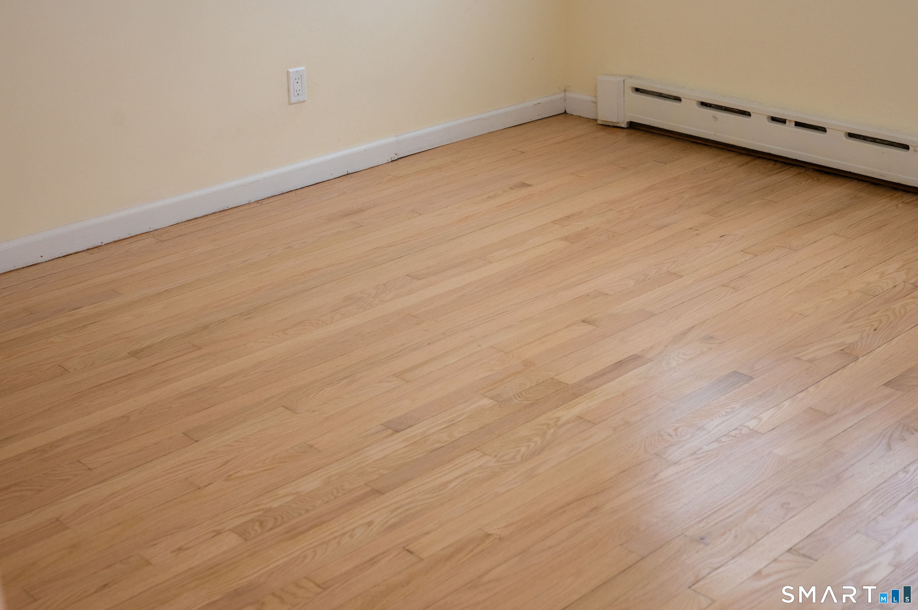 64 Saint Andrew Avenue East Haven CT 06512