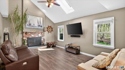 7 Village View Lane Farmington CT 06085