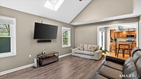 7 Village View Lane Farmington CT 06085