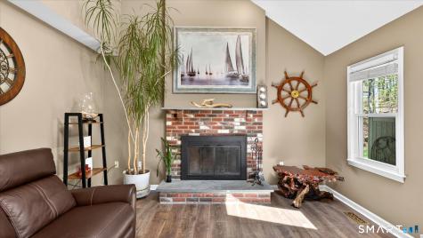 7 Village View Lane Farmington CT 06085