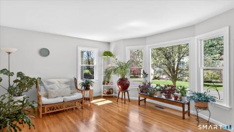 7 Village View Lane Farmington CT 06085