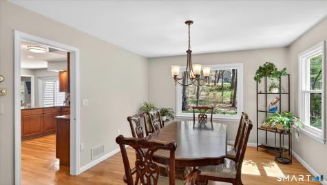 7 Village View Lane Farmington CT 06085