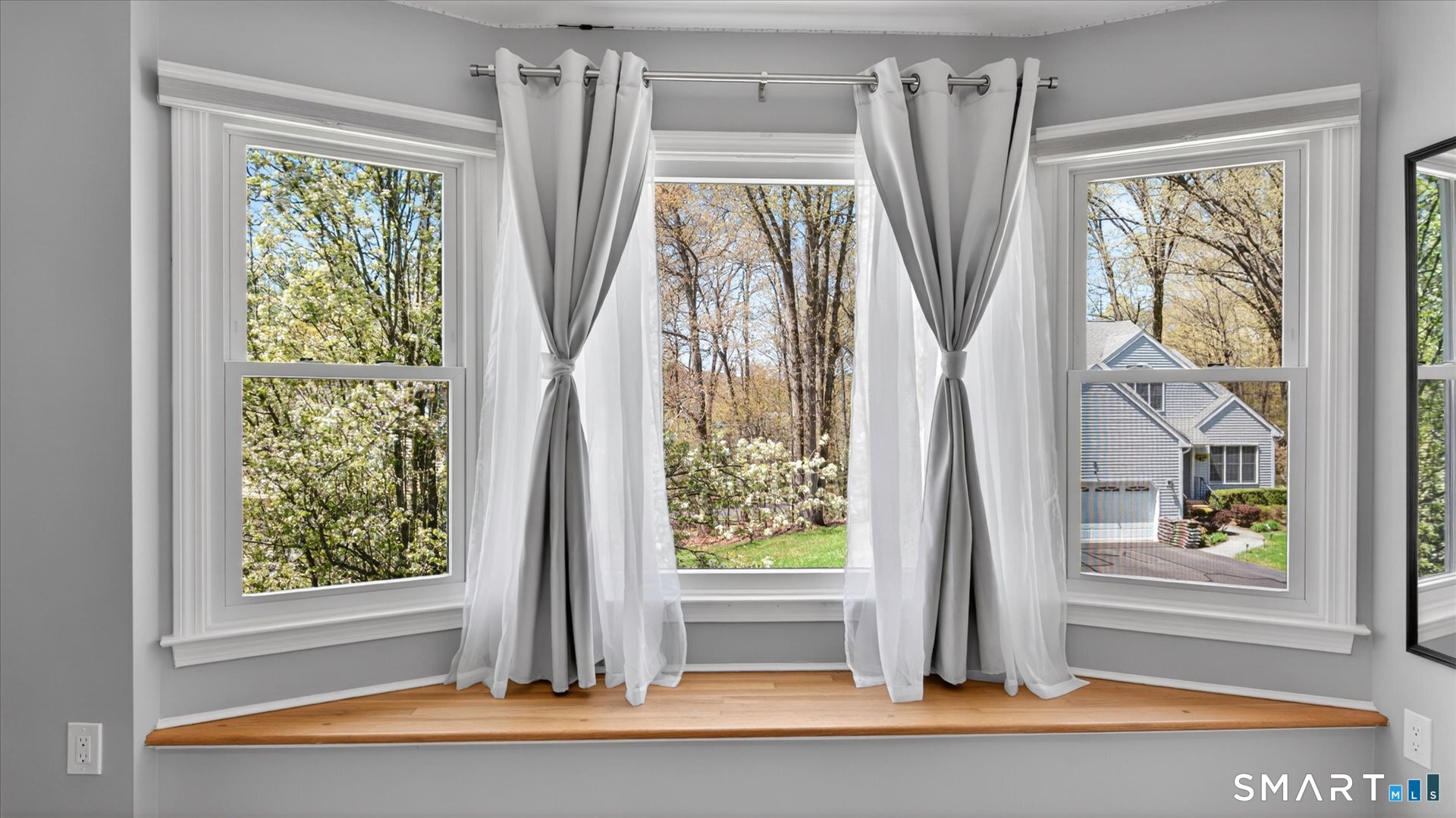 7 Village View Lane Farmington CT 06085