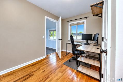 17 Riviera Terrace Oxford CT 06478